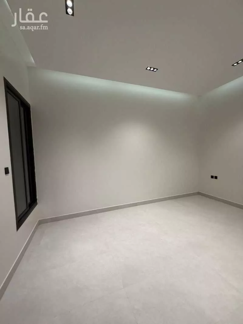 5 bedroom villa in Al Rimal 5