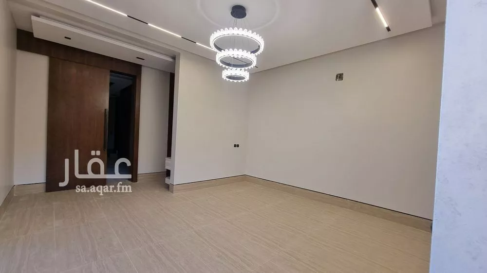3 bedroom villa in Al Aridh 8