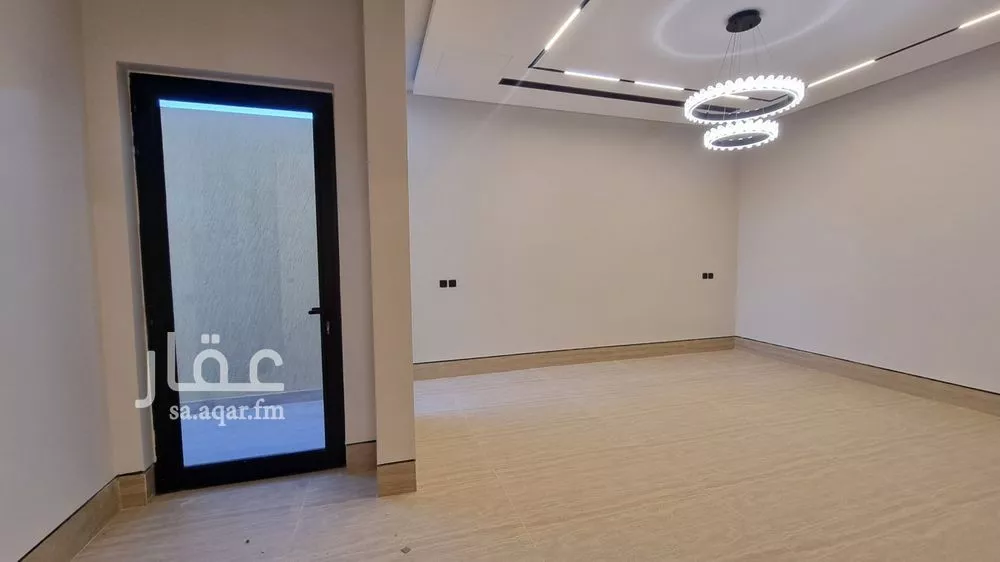 3 bedroom villa in Al Aridh 9