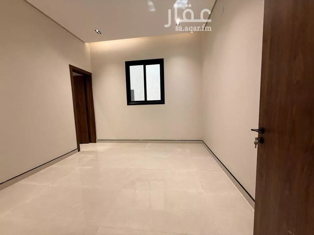 فيلا 6 غرف في الرمال 22