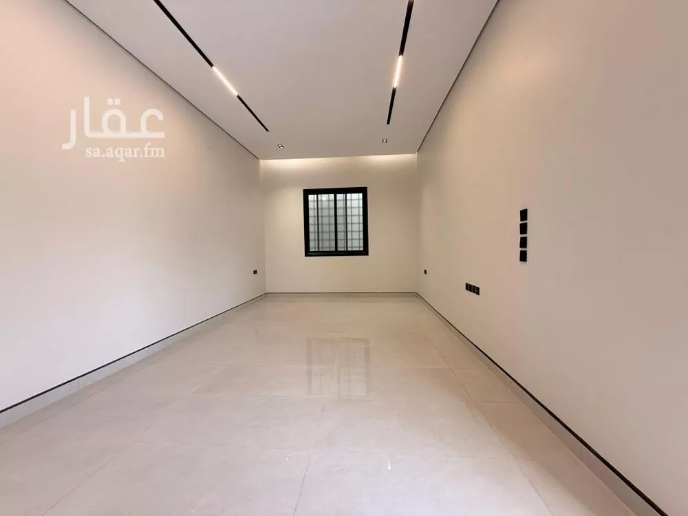 فيلا 6 غرف في الرمال 25