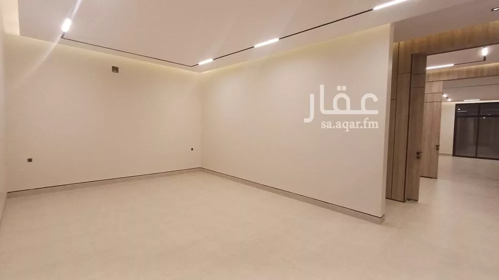 فيلا 5 غرف في الرمال 7