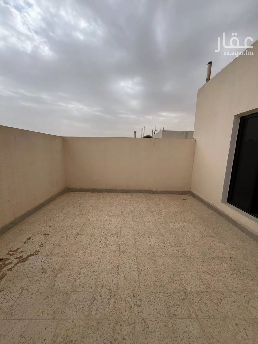 6 bedroom villa in Al Janadriyah 14