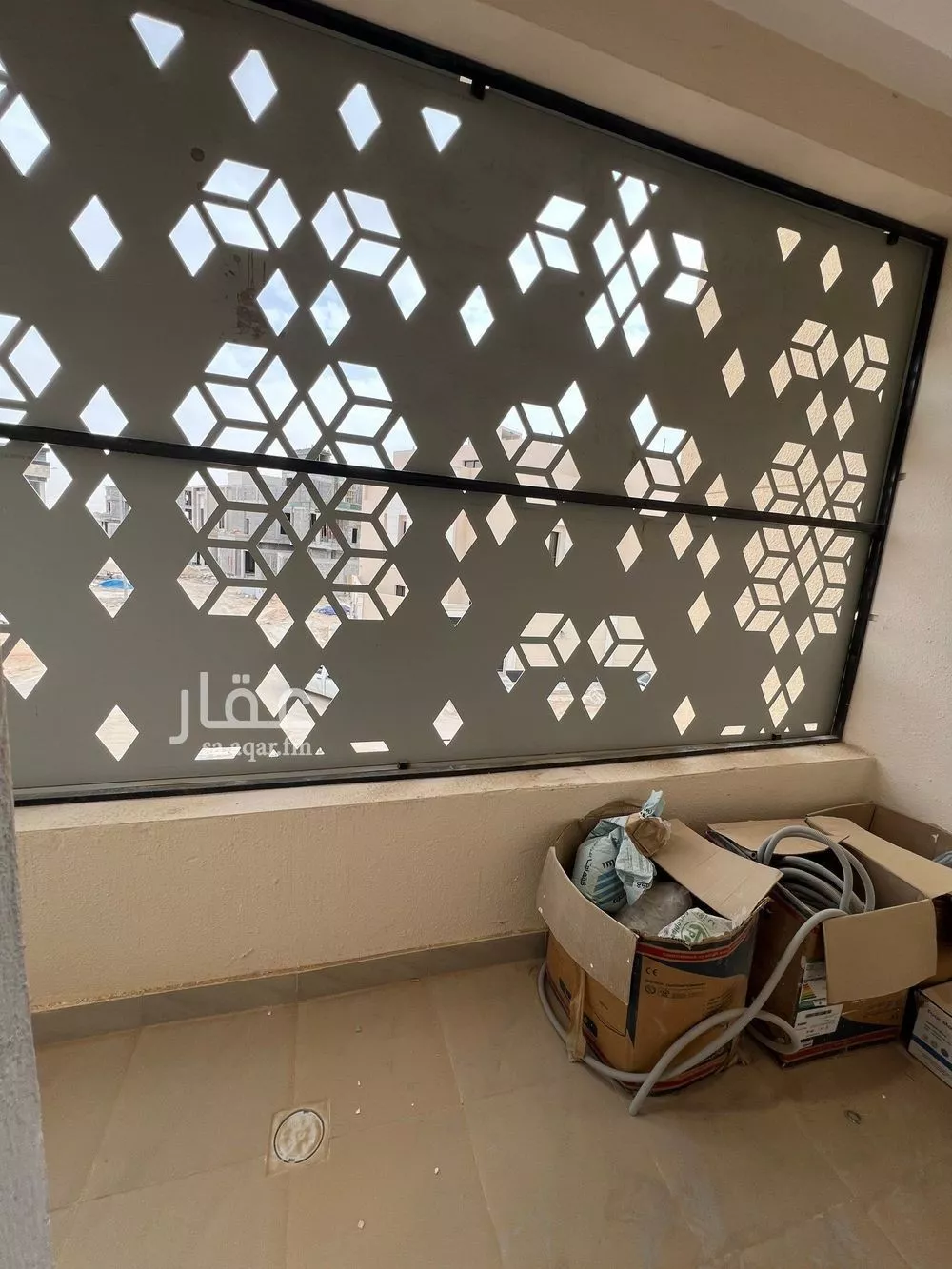 6 bedroom villa in Al Janadriyah 8