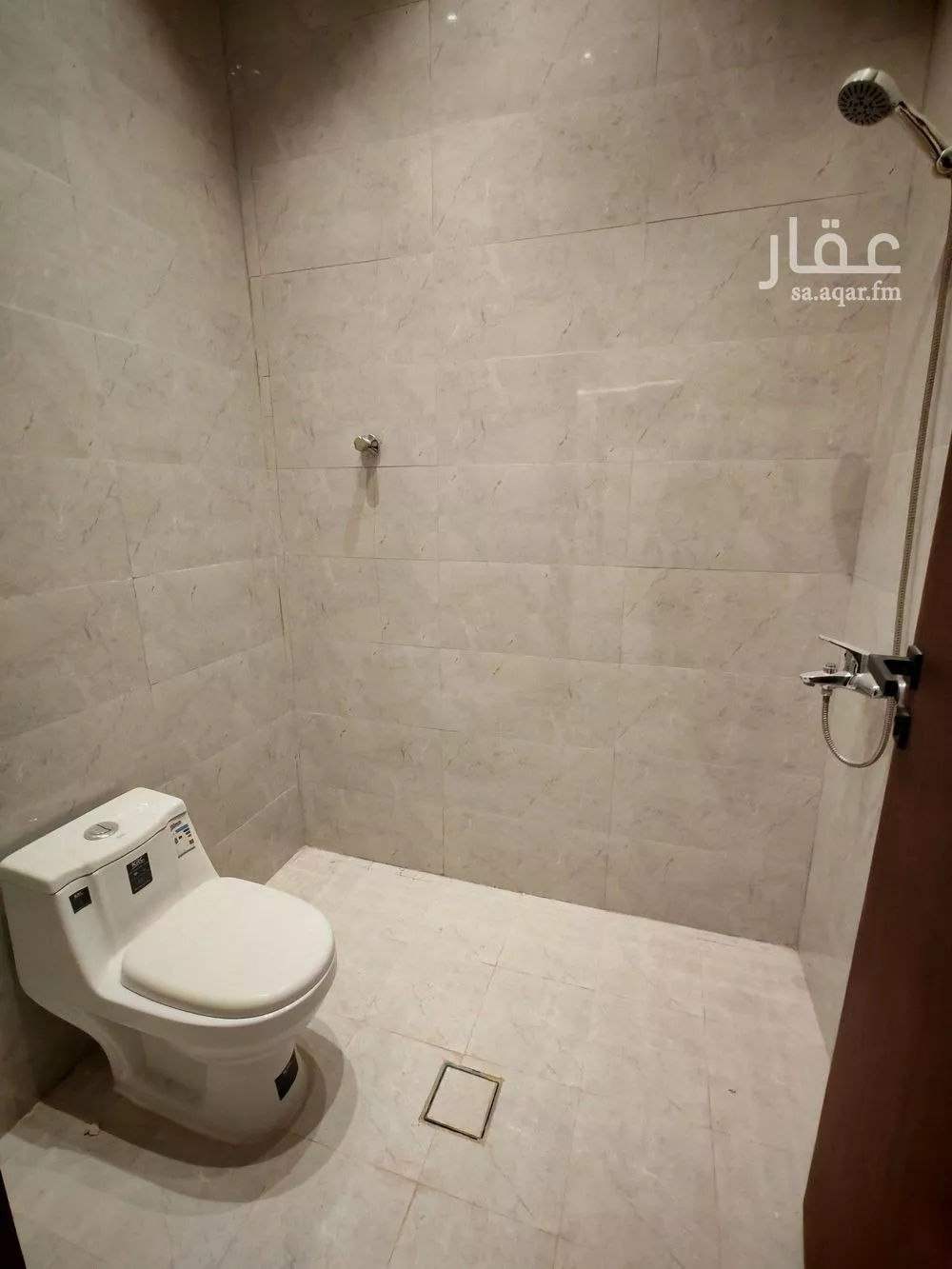 6 bedroom villa in Al Janadriyah 24