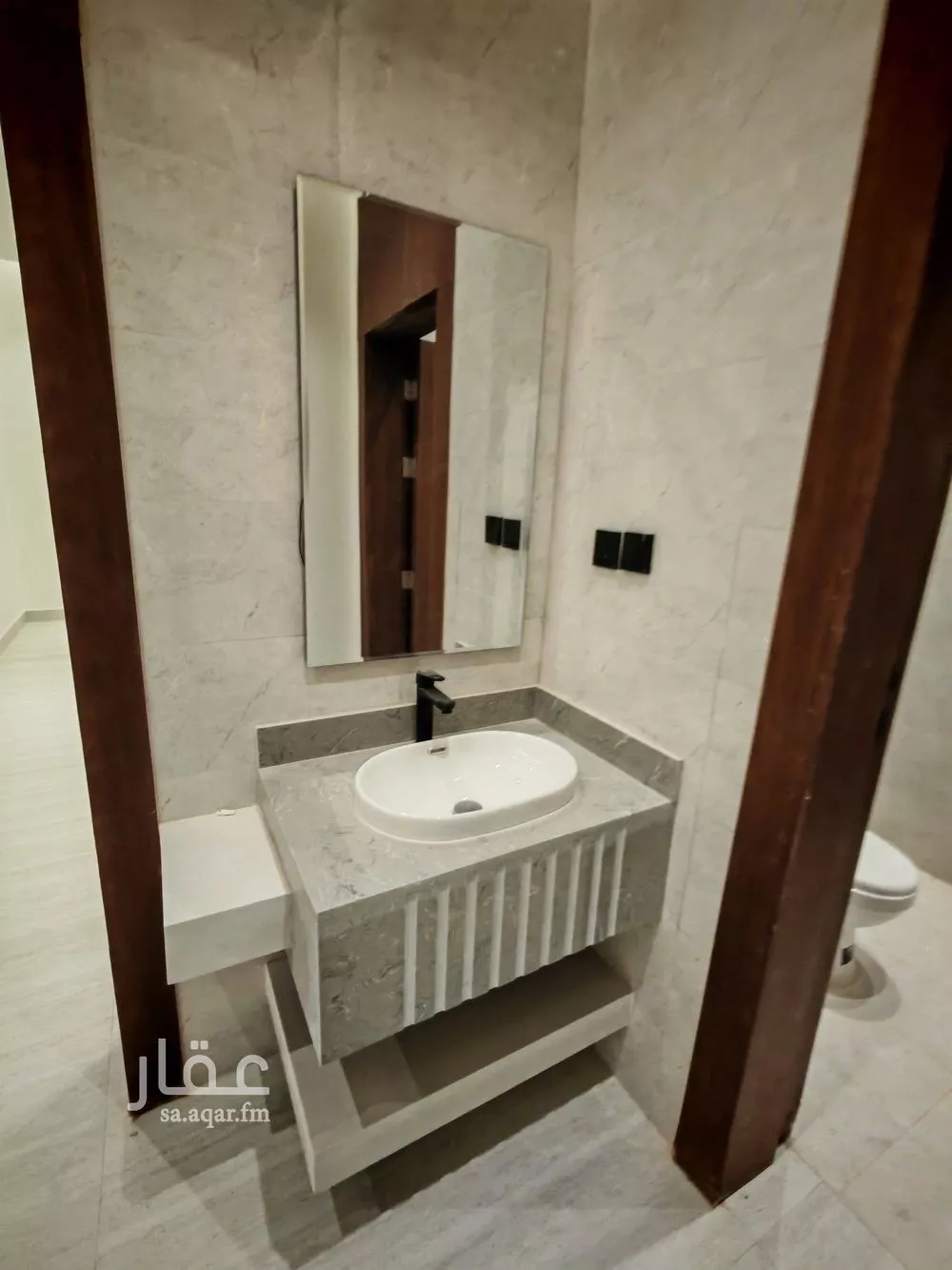 6 bedroom villa in Al Janadriyah 25