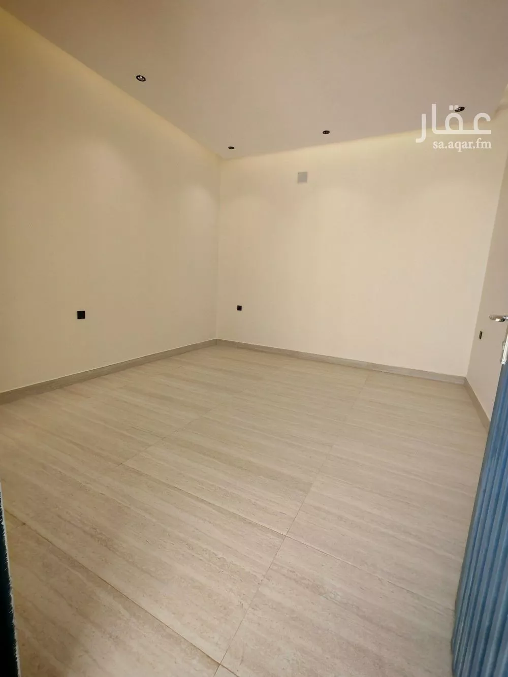 6 bedroom villa in Al Janadriyah 8