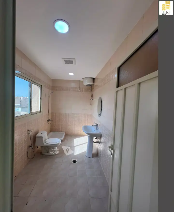 4 bedroom apartment in Al Salam, Eastern Province 18