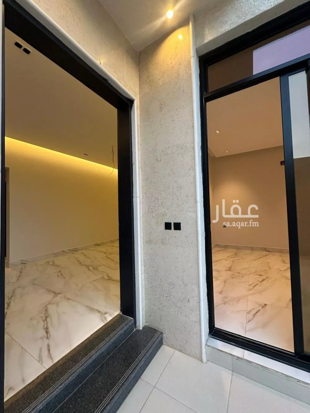 فيلا 5 غرف في العارض 8