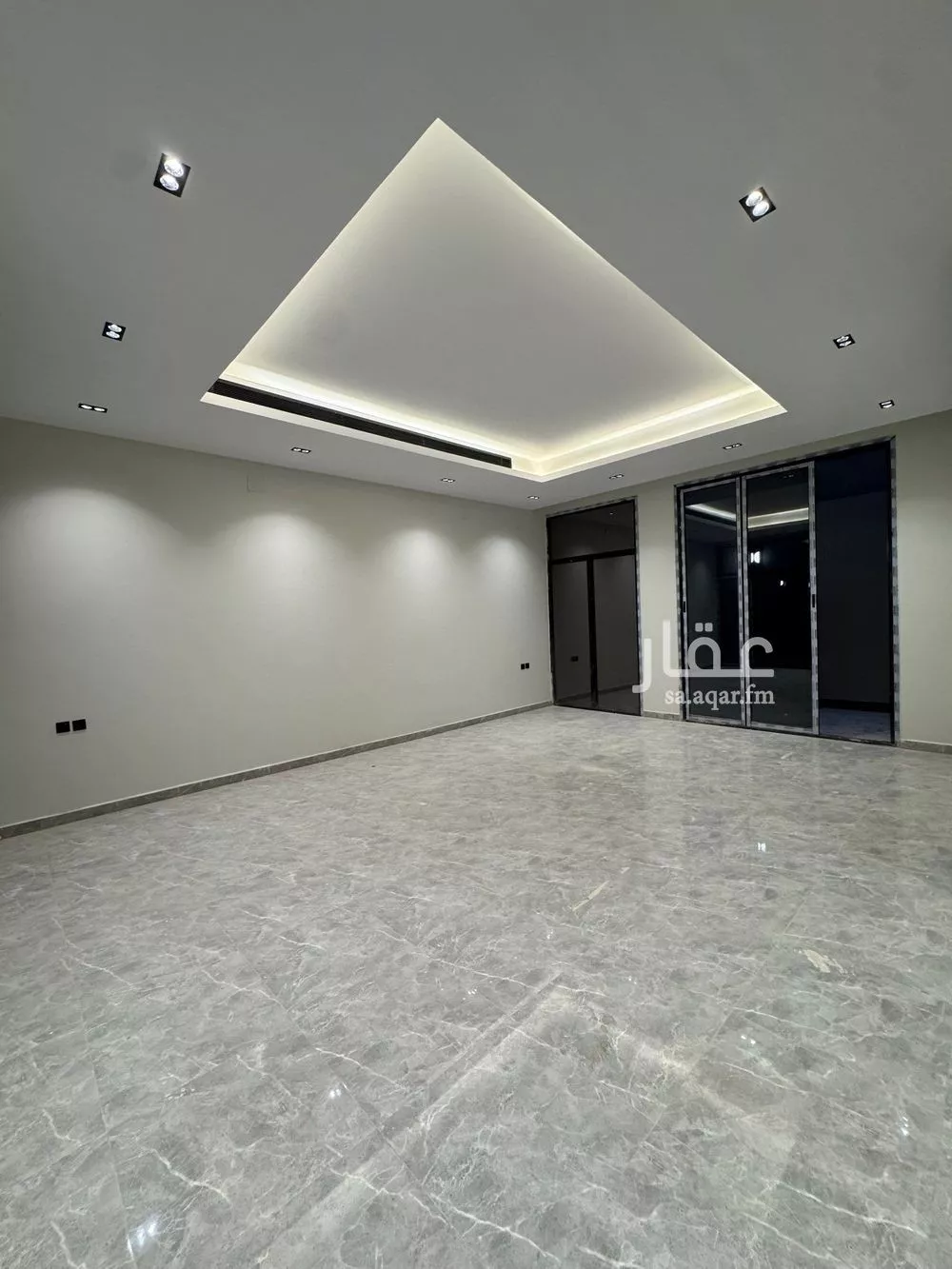 6 bedroom villa in King Faisal 11