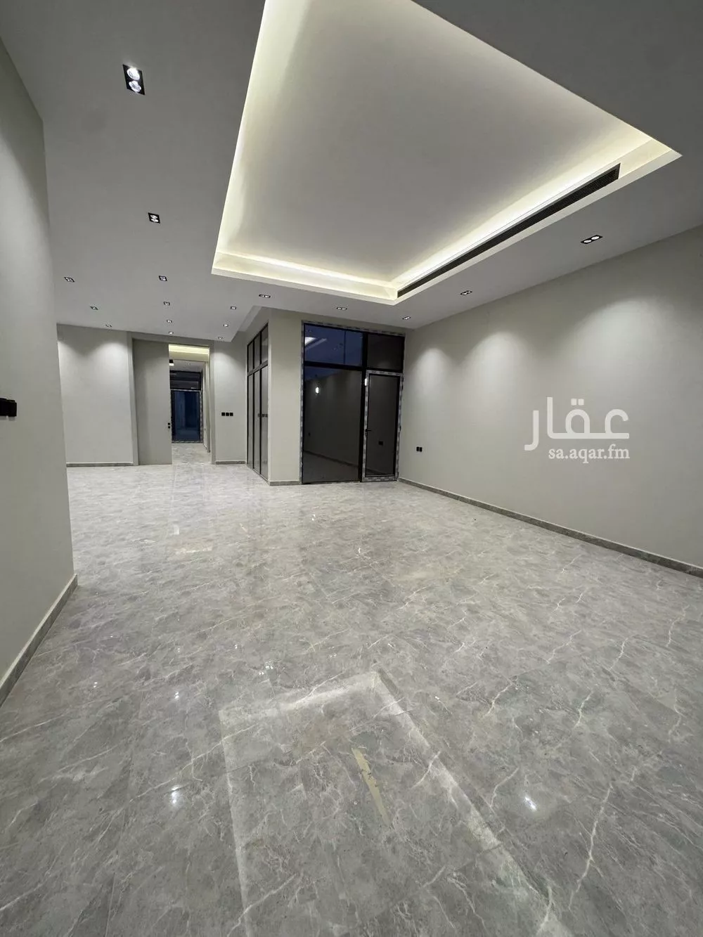 6 bedroom villa in King Faisal 13