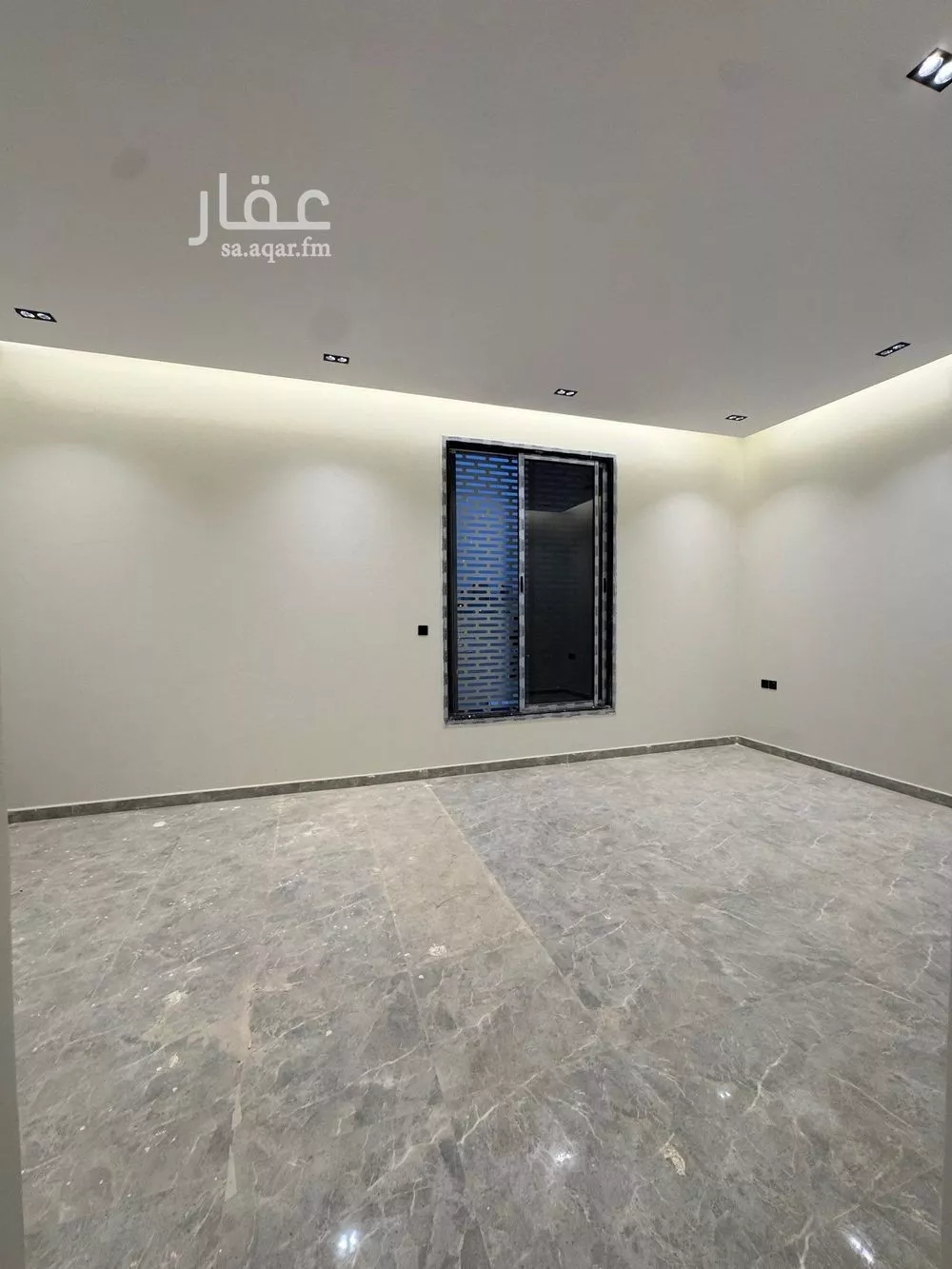 6 bedroom villa in King Faisal 16