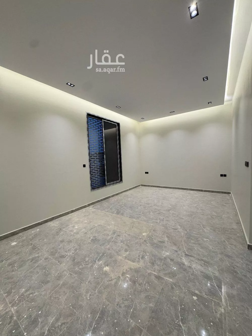 6 bedroom villa in King Faisal 17