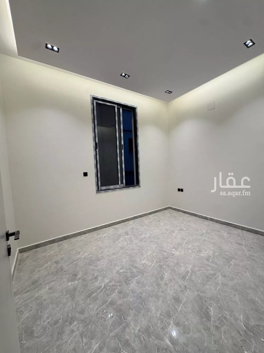 6 bedroom villa in King Faisal 20