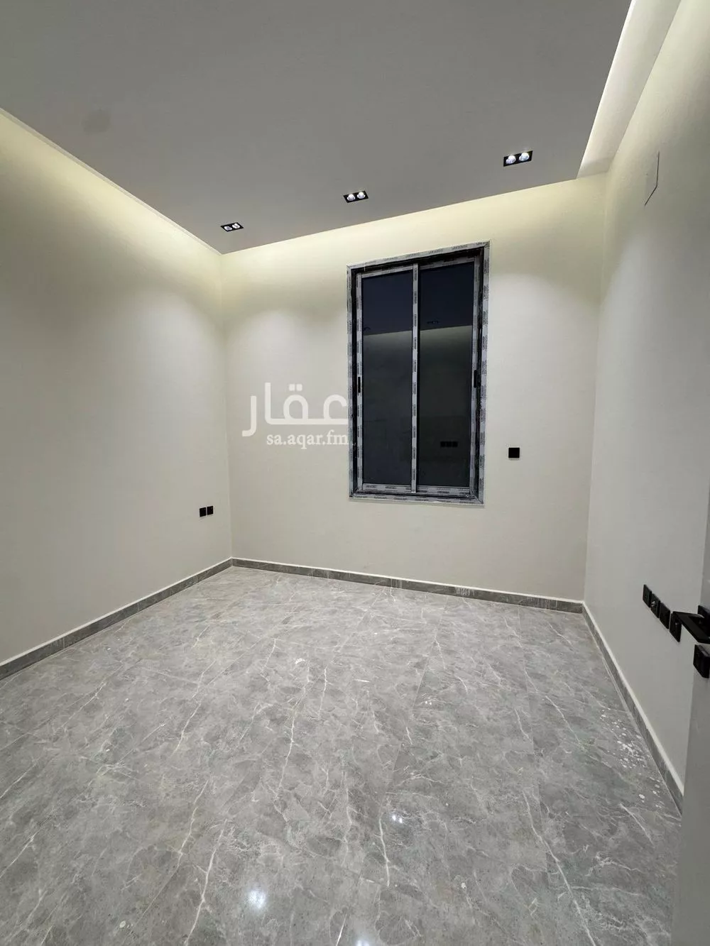 6 bedroom villa in King Faisal 23