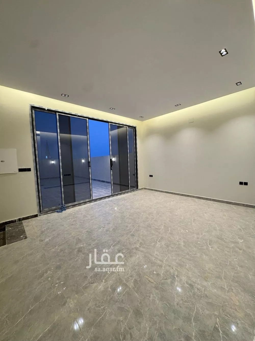 6 bedroom villa in King Faisal 28