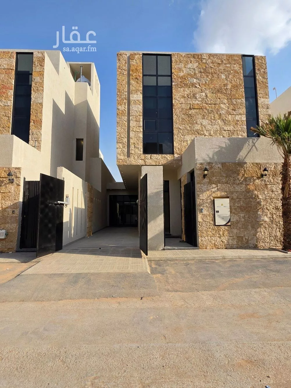 5 bedroom villa in Al Rimal 3