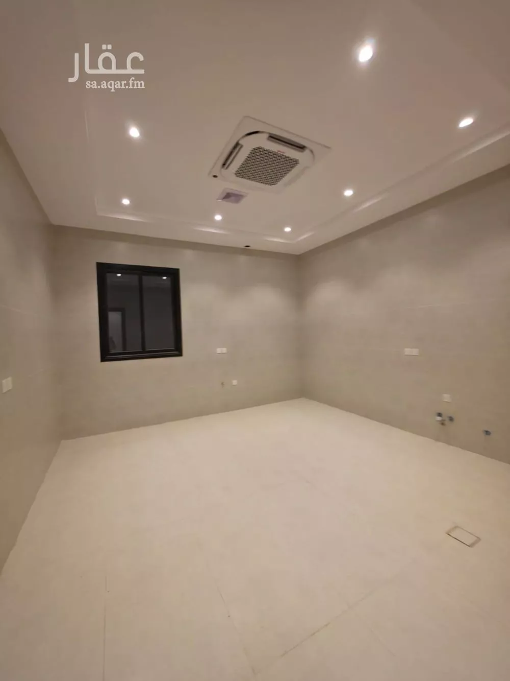 5 bedroom villa in Al Rimal 23