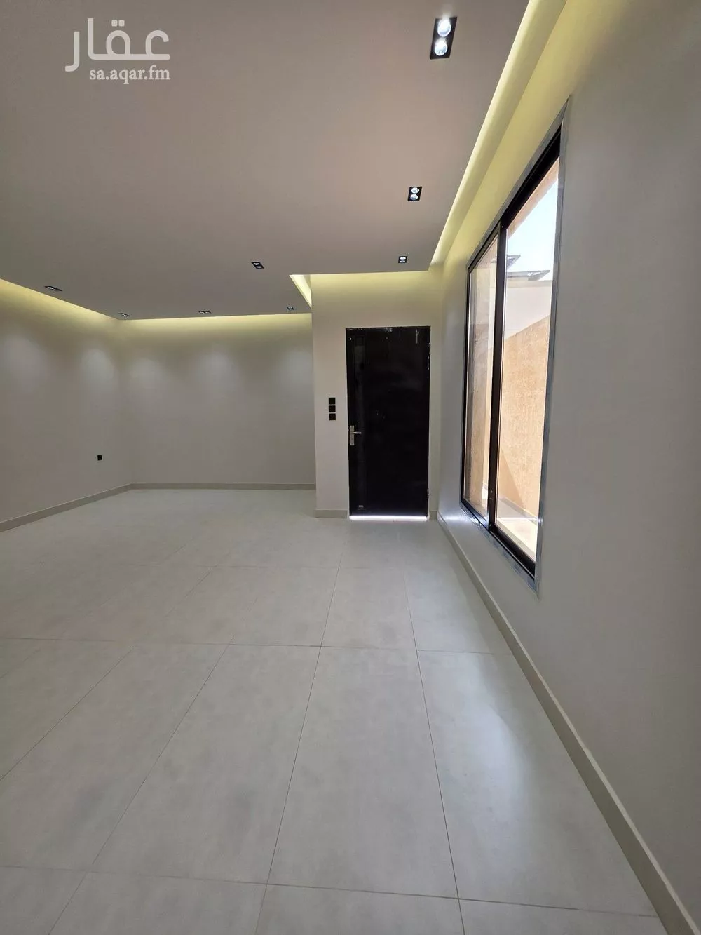 5 bedroom villa in Al Rimal 4