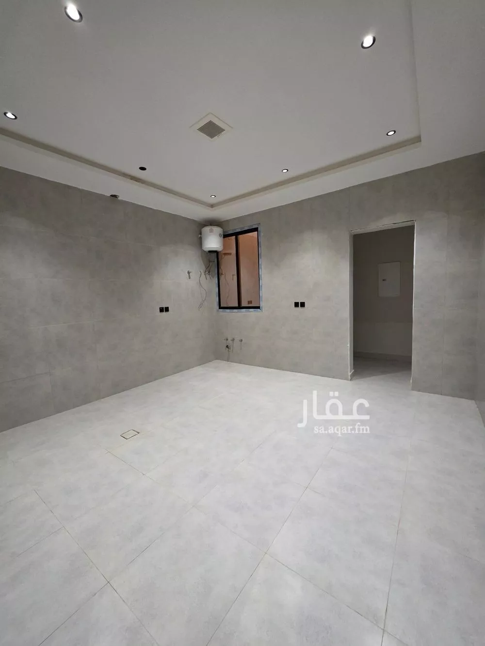 5 bedroom villa in Al Rimal 6