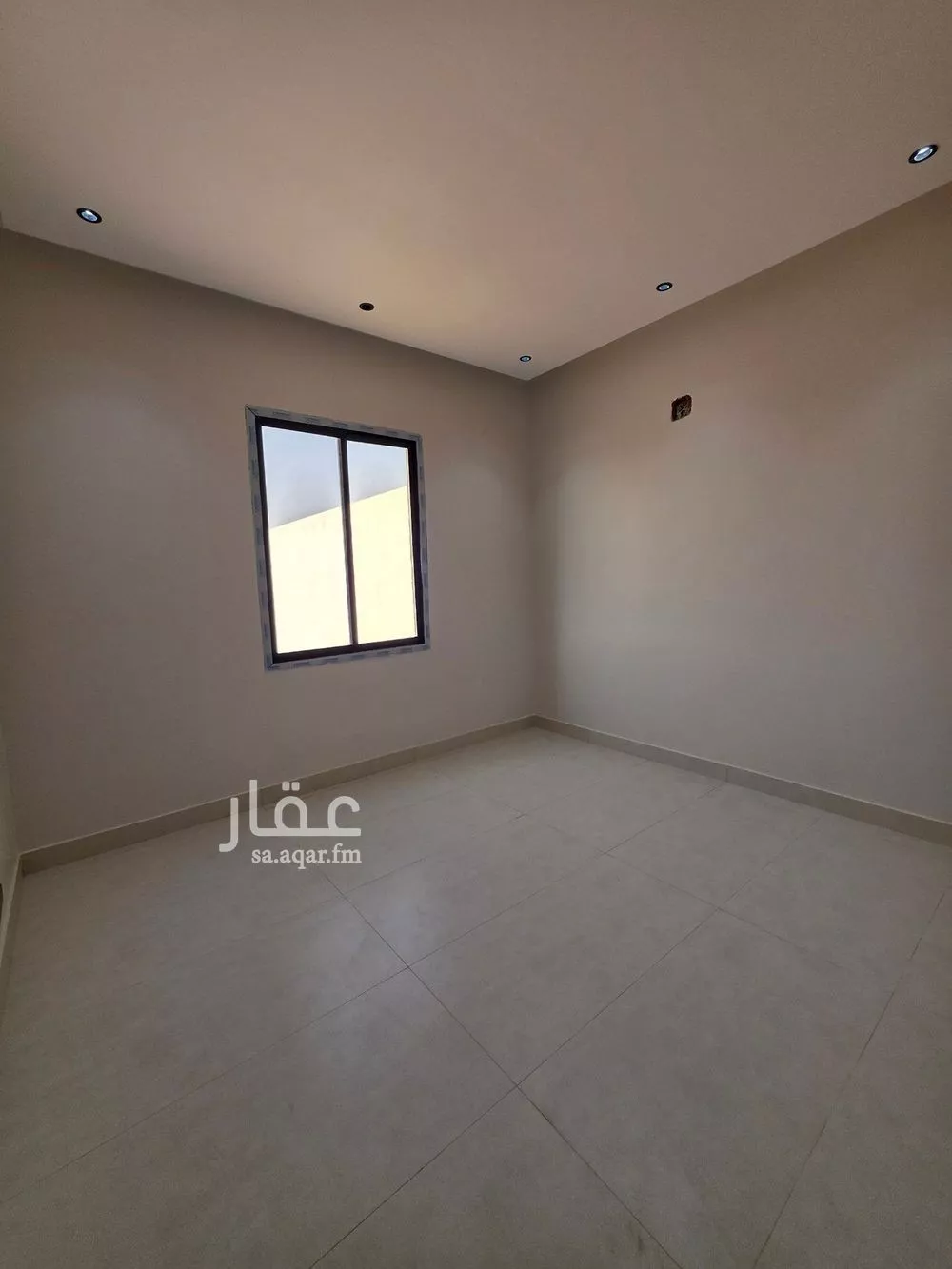 5 bedroom villa in Al Rimal 10