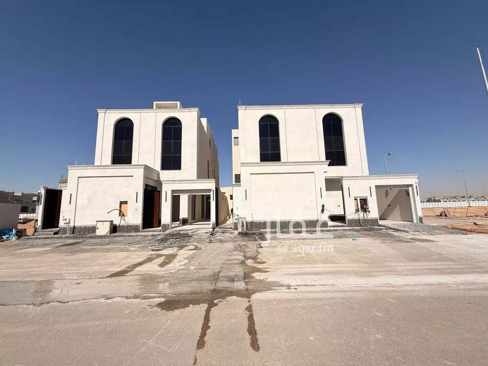 7 bedroom villa in Al Rimal 2