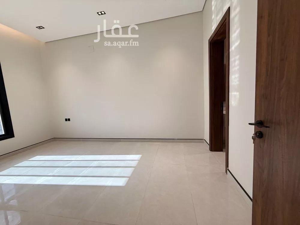 7 bedroom villa in Al Rimal 5
