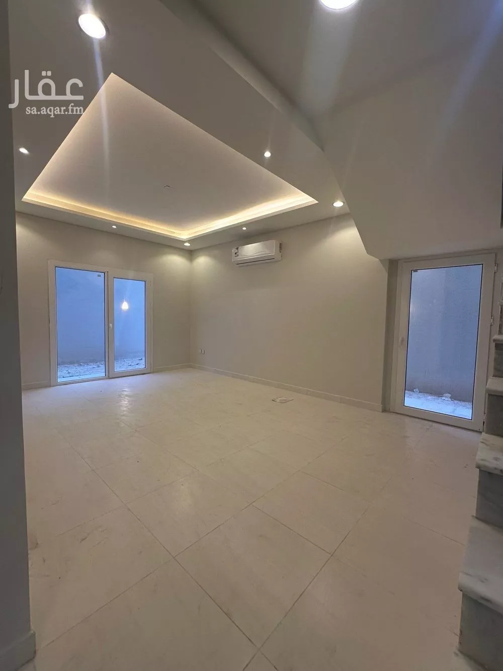 5 bedroom villa in Al Aridh 5