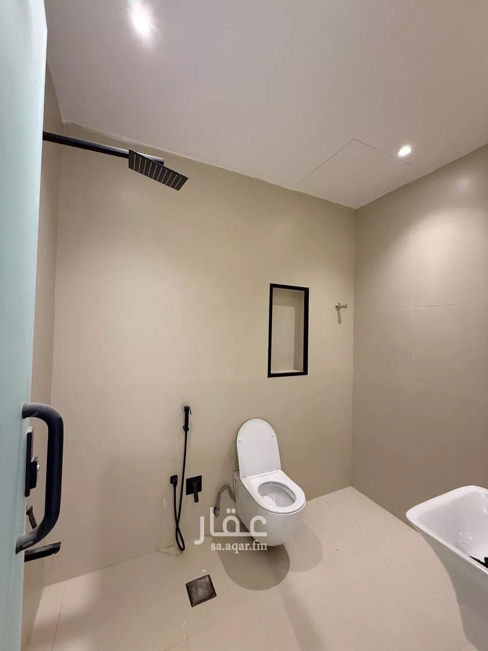 6 bedroom villa in Al Mahdiyyah 17