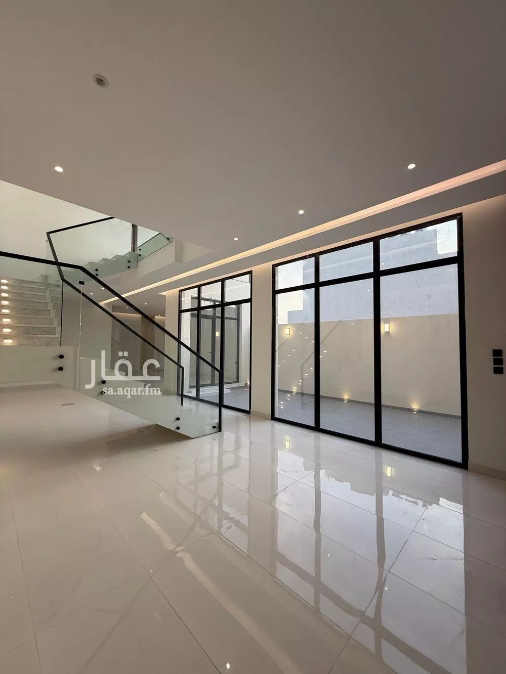 6 bedroom villa in Al Mahdiyyah 6