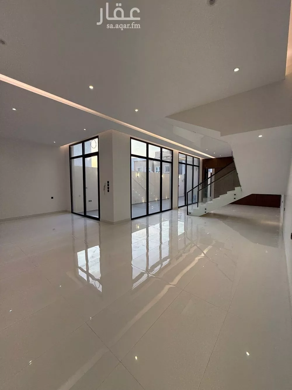 6 bedroom villa in Al Mahdiyyah 7
