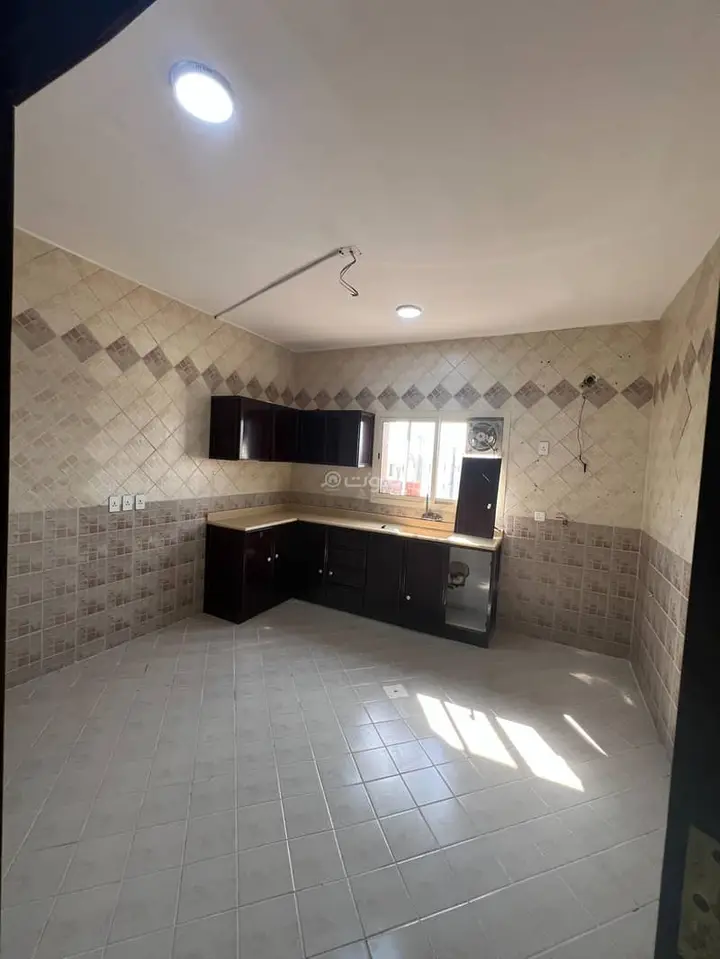 4 bedroom apartment in Al Salam, Eastern Province 9