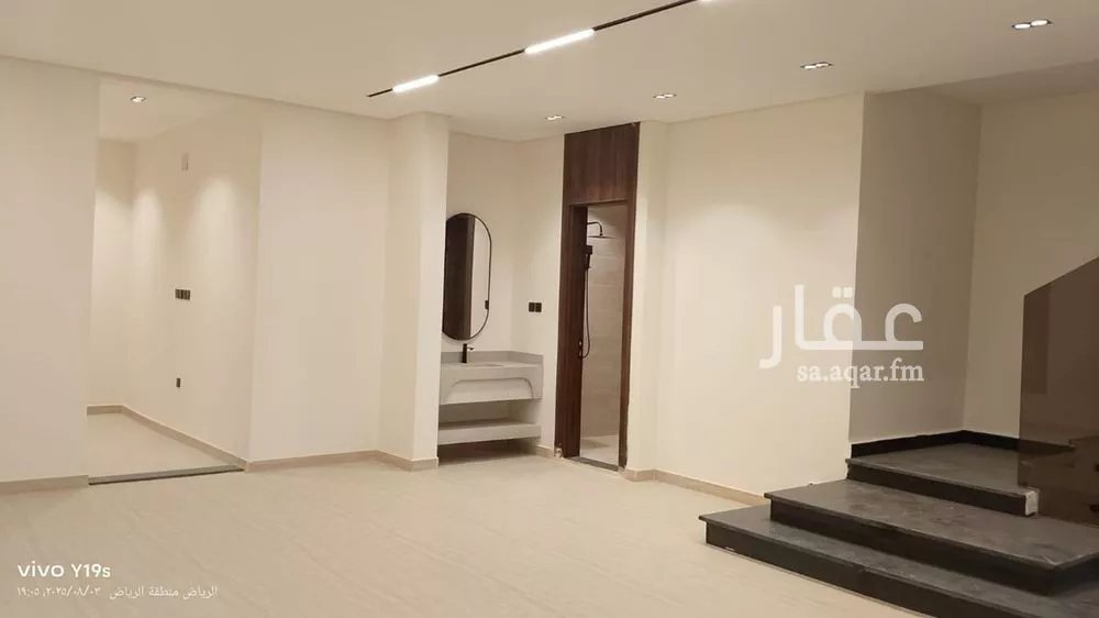 5 bedroom villa in Al Zahrah 12