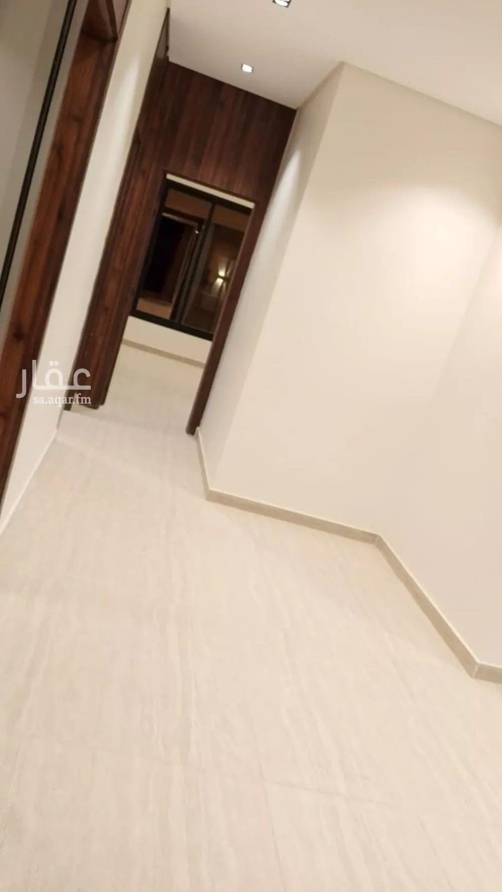 5 bedroom villa in Al Zahrah 16