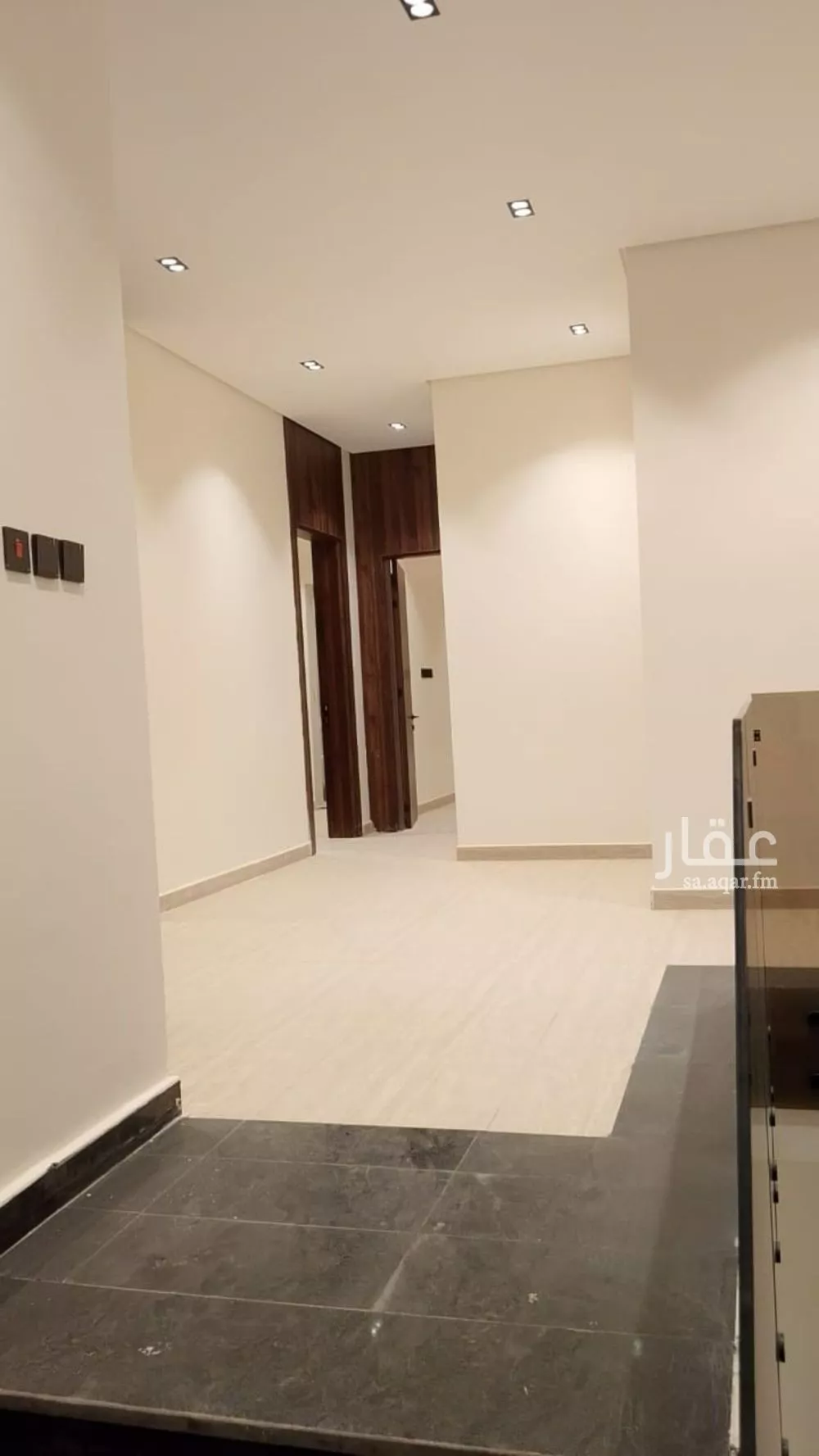 5 bedroom villa in Al Zahrah 4