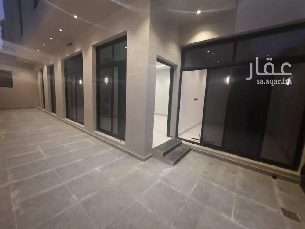 6 bedroom villa in Okaz 2