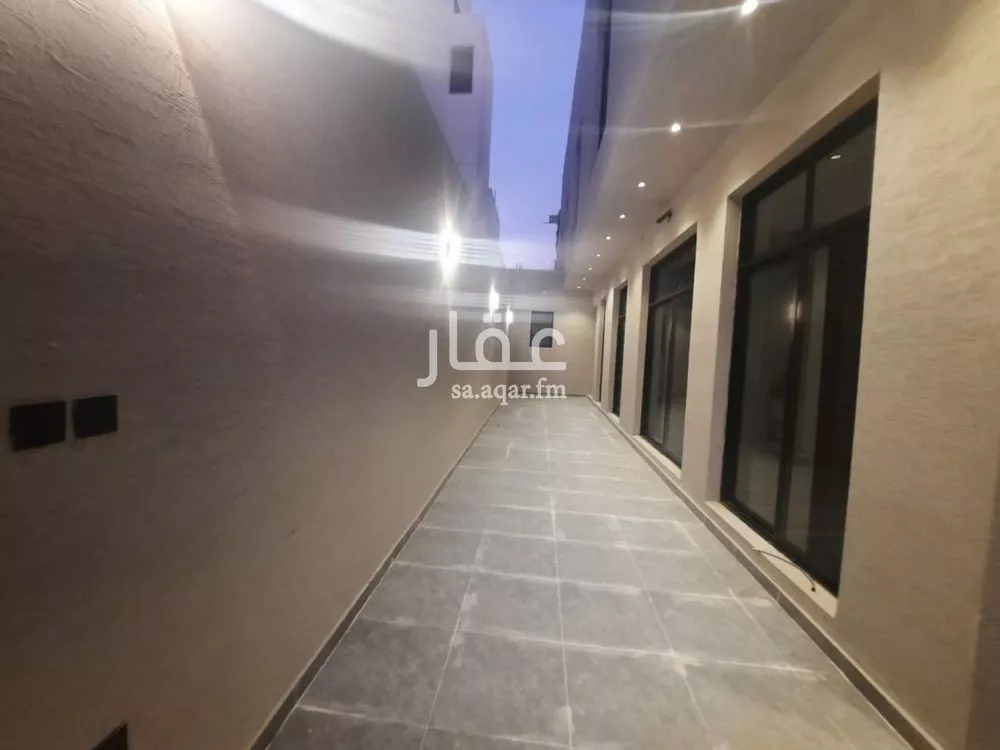 6 bedroom villa in Okaz 3
