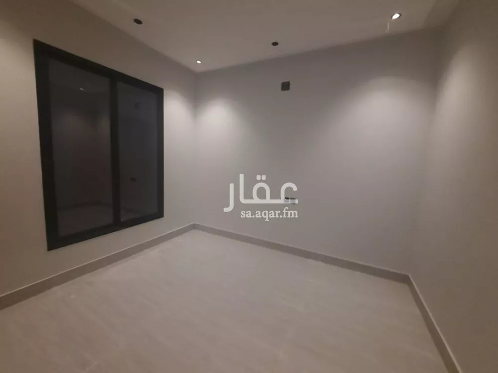 6 bedroom villa in Okaz 5