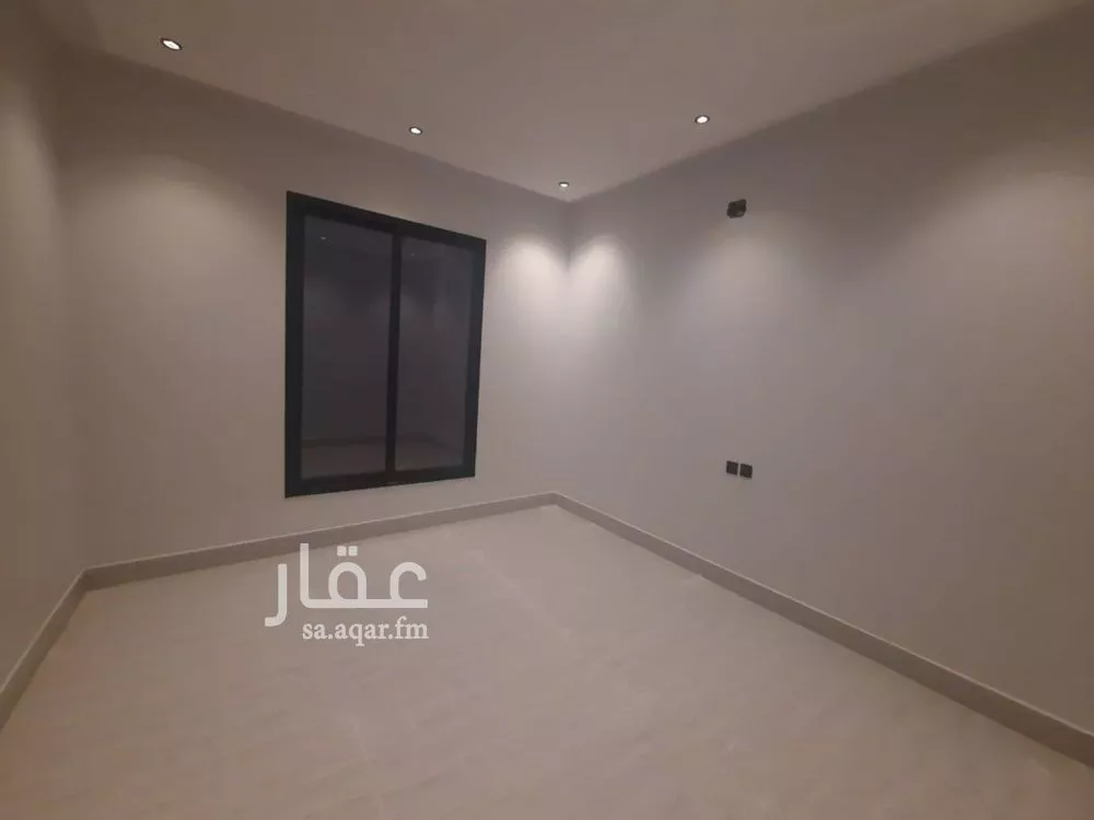 6 bedroom villa in Okaz 8