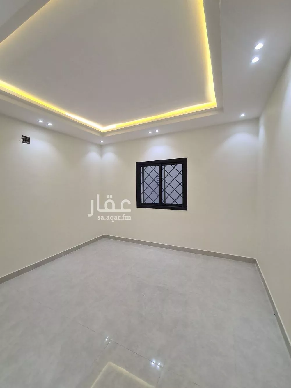 فيلا 5 غرف في بدر 10