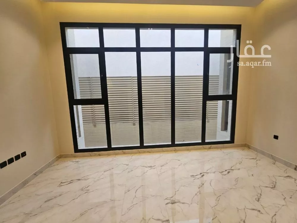 فيلا 5 غرف في النرجس 20