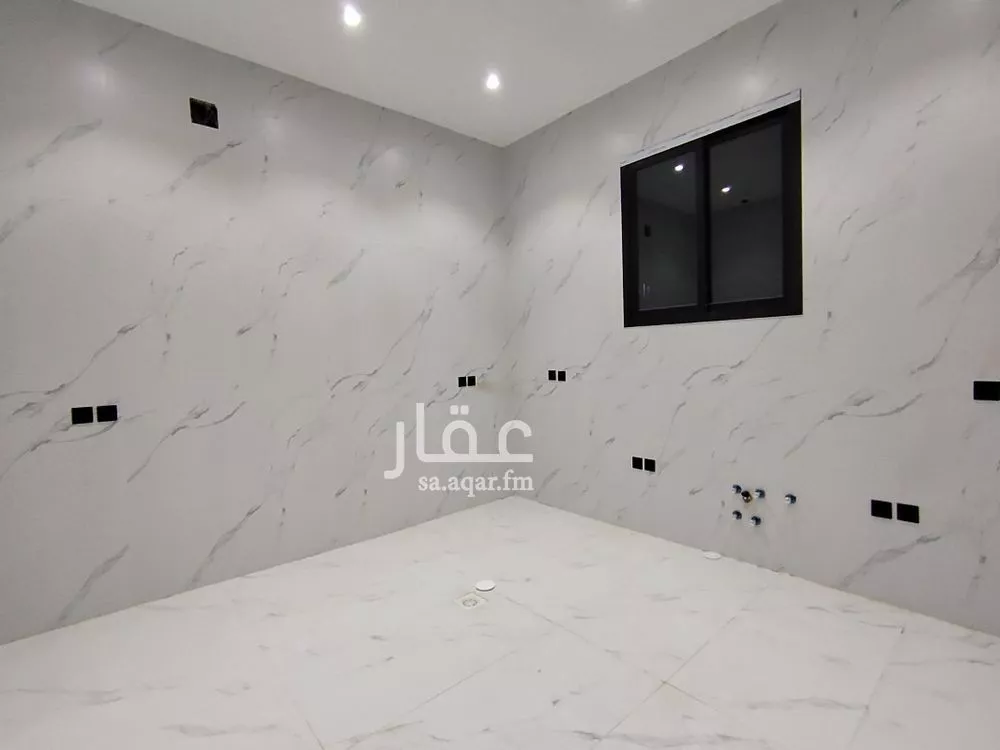 6 bedroom villa in Tuwaiq 12