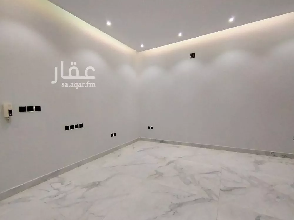 6 bedroom villa in Tuwaiq 4