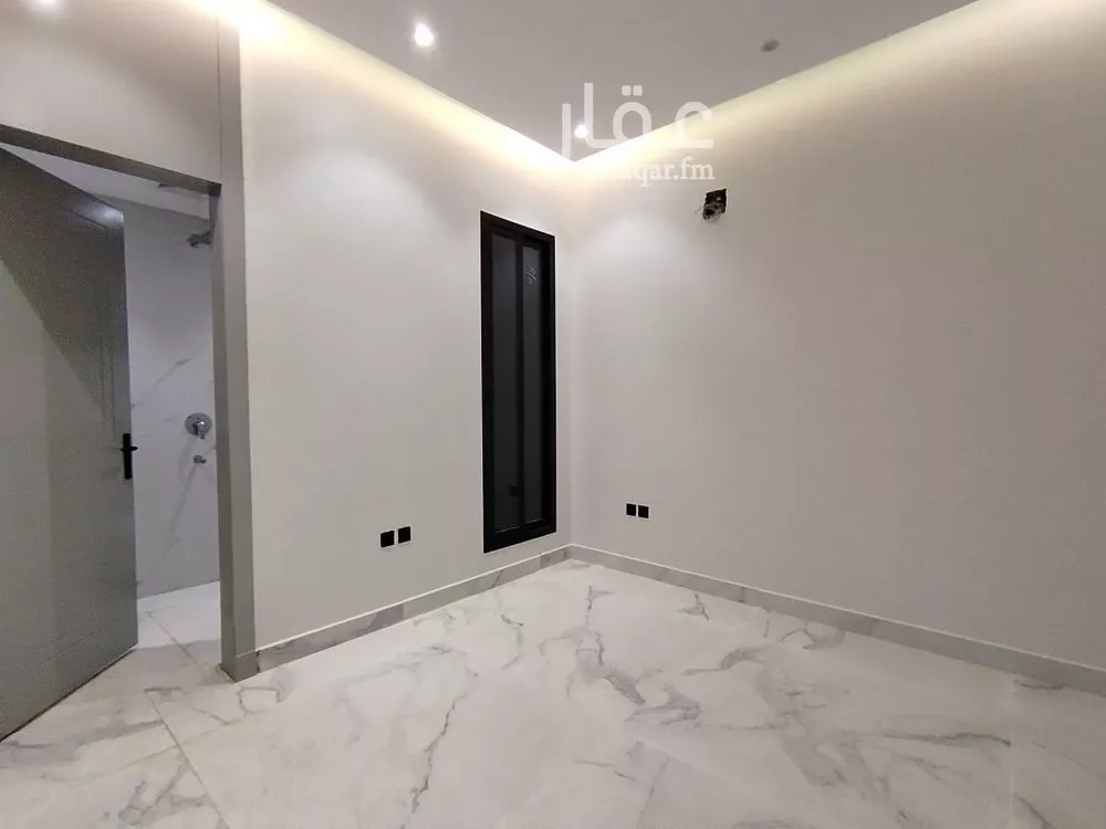 6 bedroom villa in Tuwaiq 7