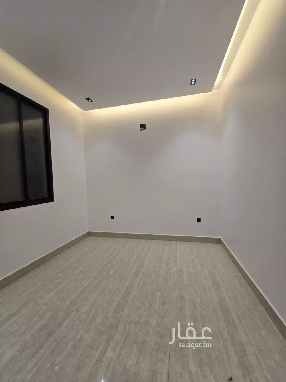 فيلا 5 غرف في طويق 13