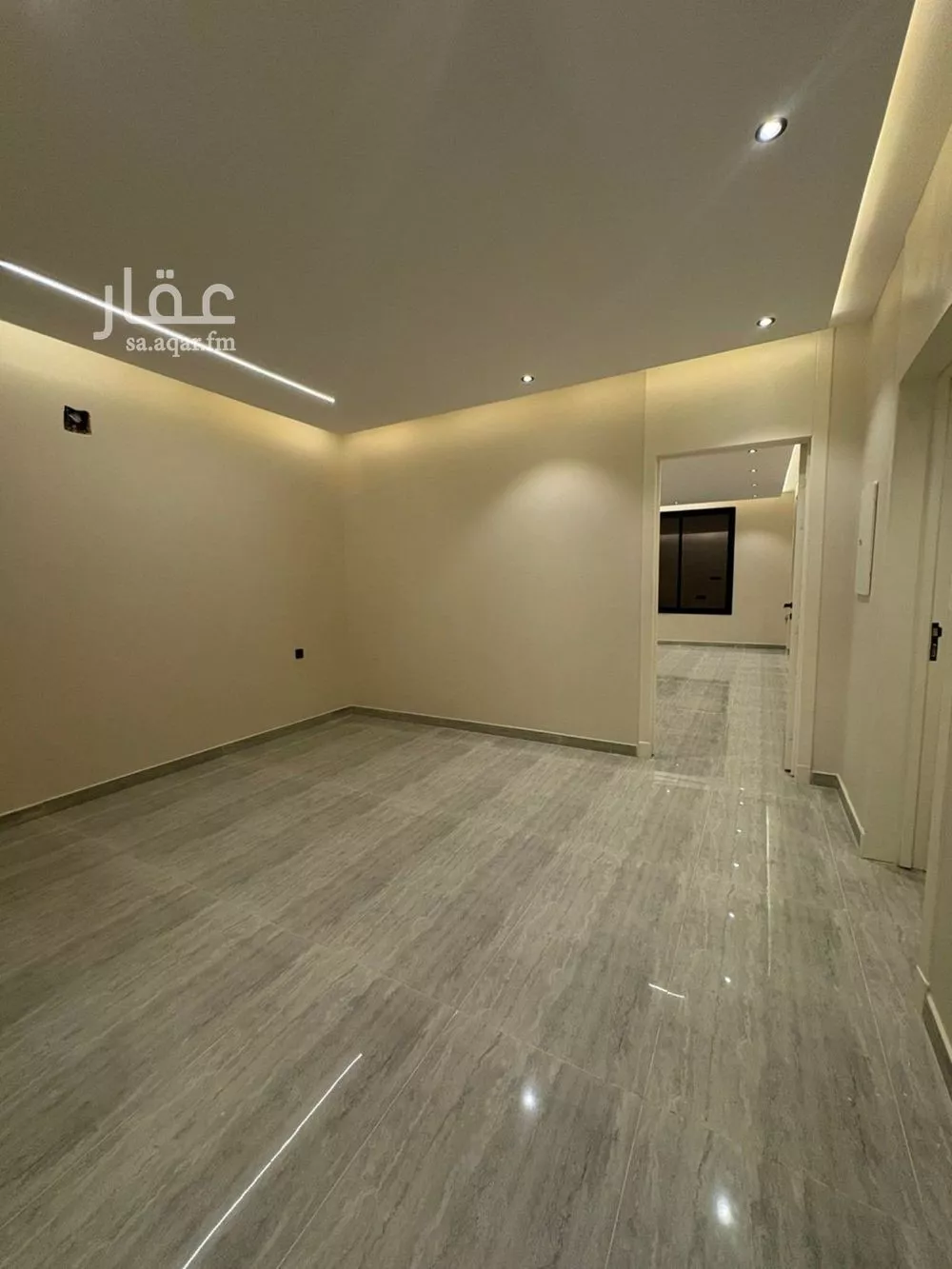 5 bedroom villa in Al Uraija Al Gharbiyah 24