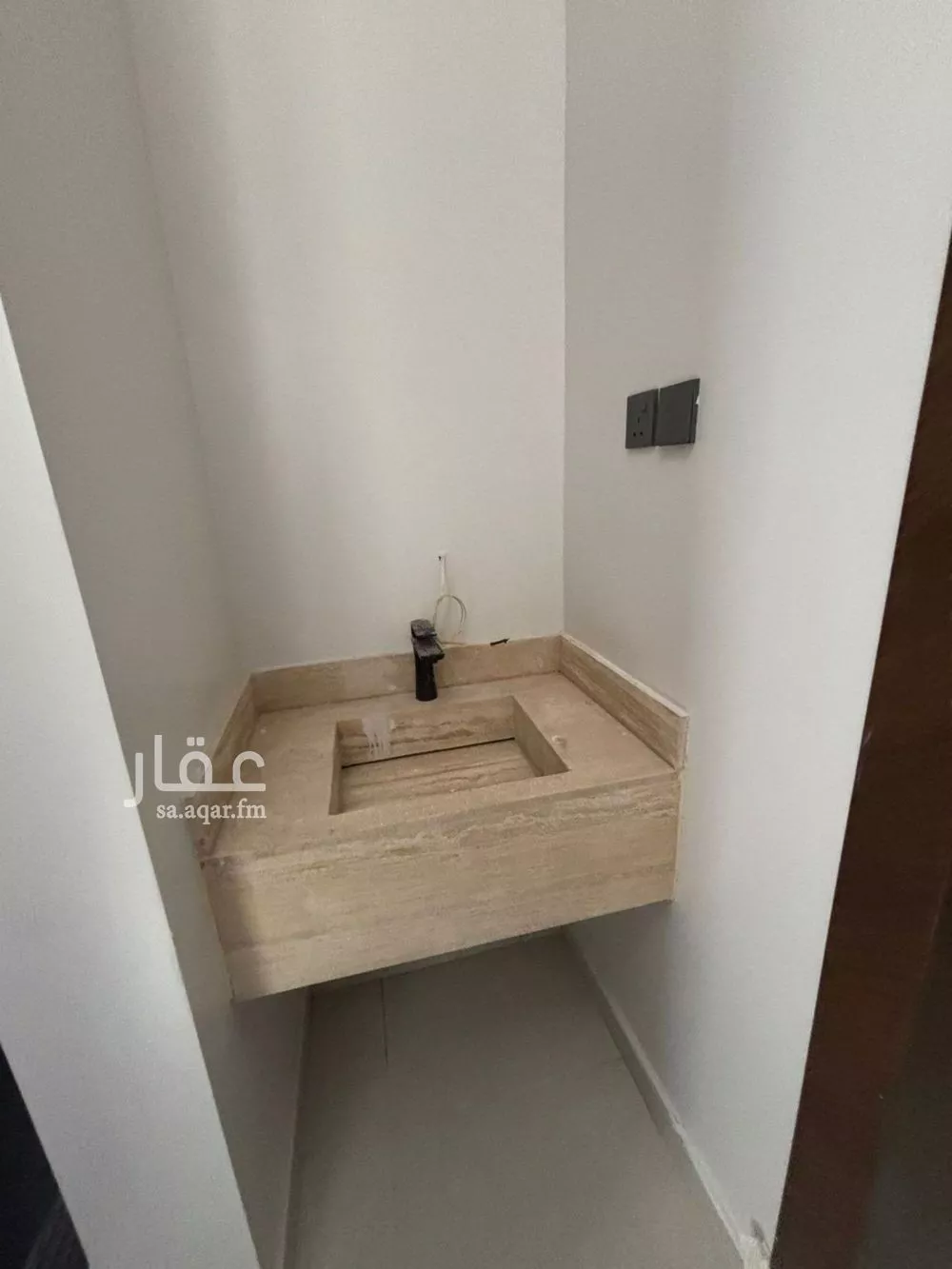 فيلا 4 غرف في الربوة 9