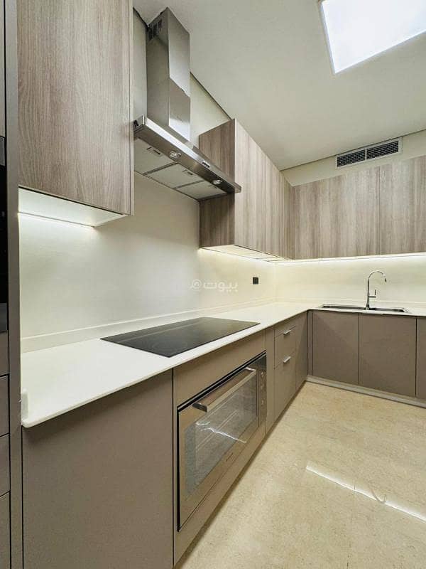5 bedroom villa in King Khalid International Airport, Riyadh 10