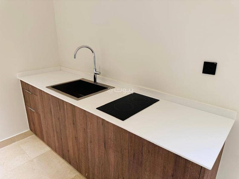 5 bedroom villa in King Khalid International Airport, Riyadh 28