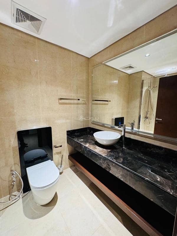 5 bedroom villa in King Khalid International Airport, Riyadh 32